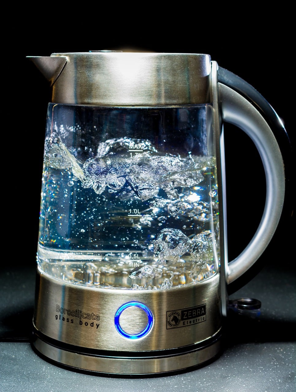 Photograph of a transparent kettle.